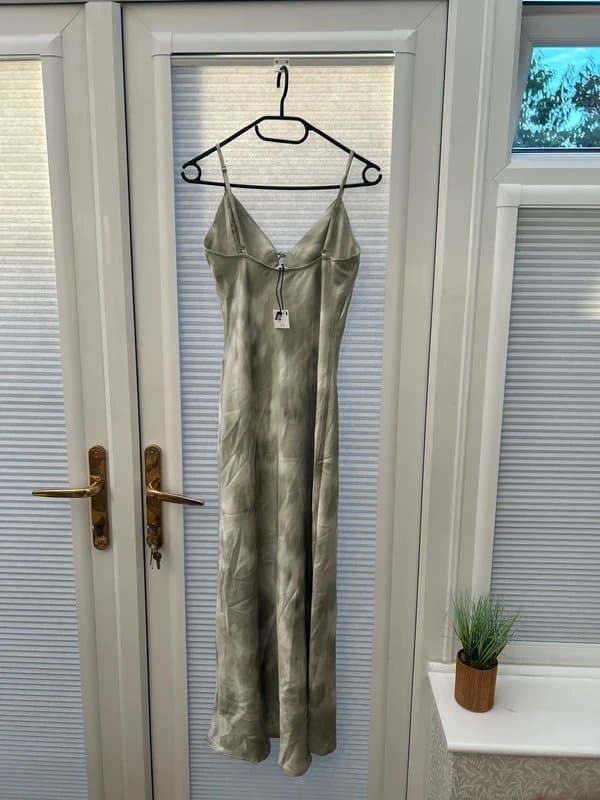 Bershka Bershka satin green maxi dress