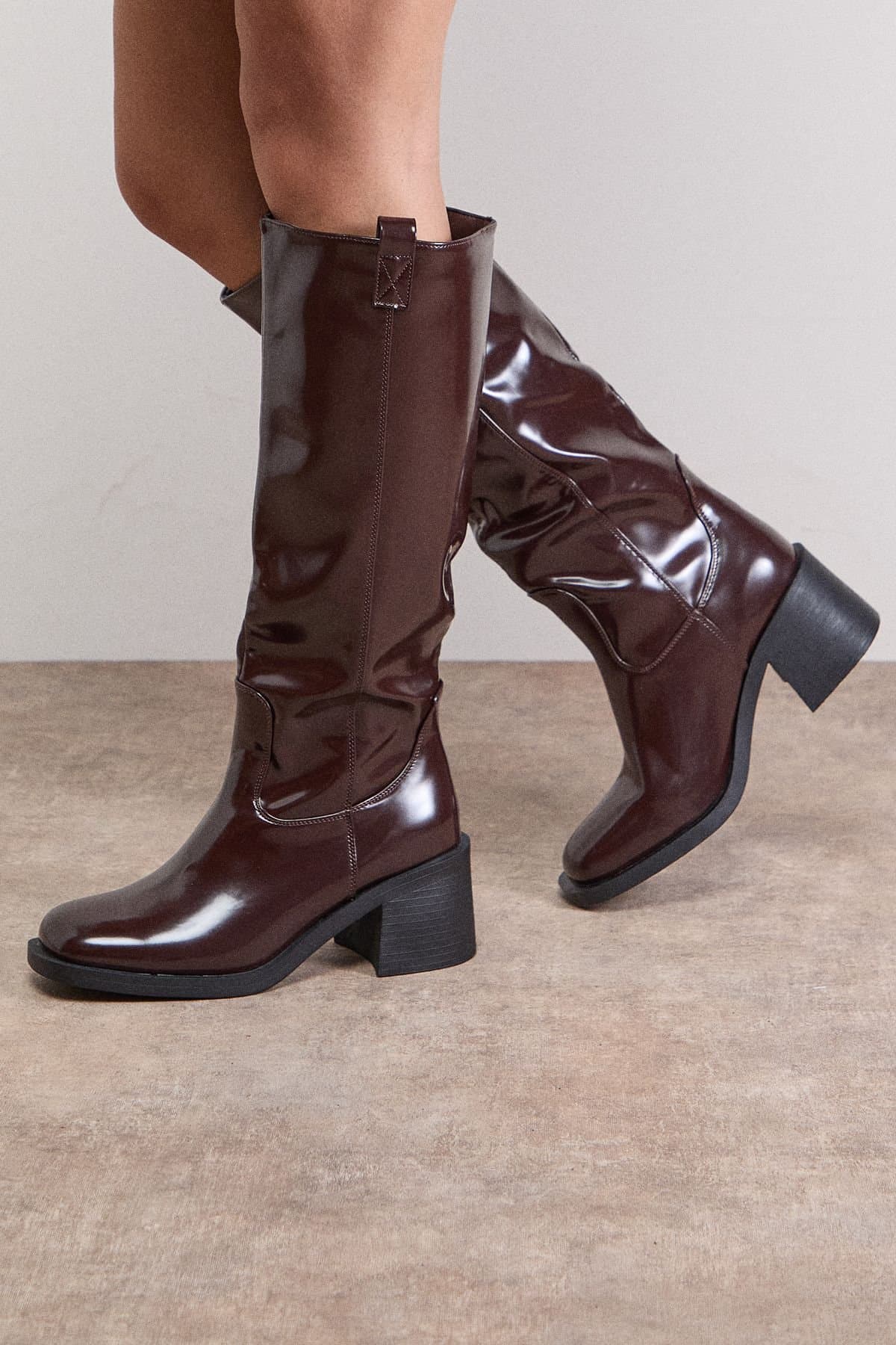Oasis Oasis Women's Luna High Shine Faux Leather Gaucho Knee Boots in Burgundy
