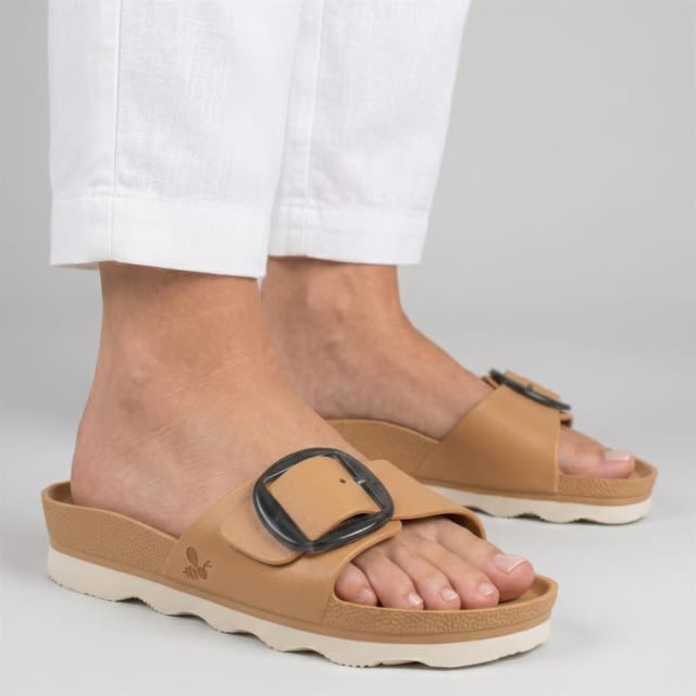 Avispas Avispas Women's Milano' TR Comfort Sole One-Strap Summer Slide Sandals in Tan - 2