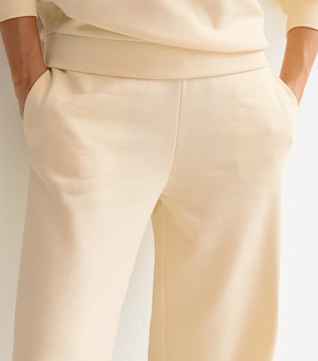 New Look Women's Cream Wide Leg Relaxed Fit Joggers New Look - 3