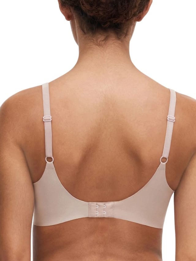 Chantelle Chantelle Women's SoftStretch Plunge Bra in Nude - 2