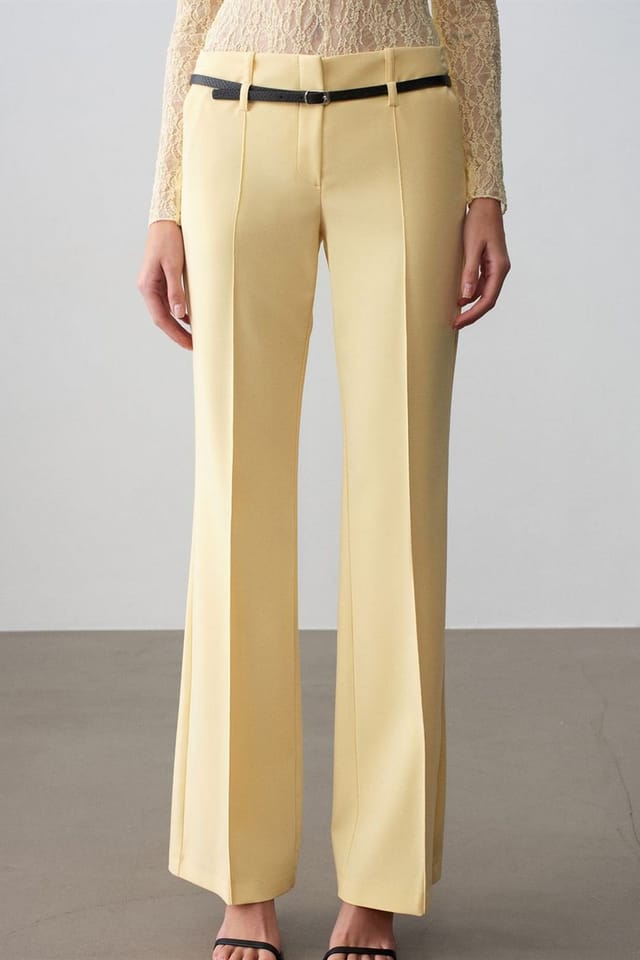 Dilvin Dilvin Women's Belted Straight-Leg Crepe Trousers in Lemon - 3