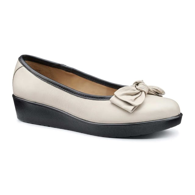 Hotter Hotter Women's 'Jade' Wedge Pumps in Light Sand - 2