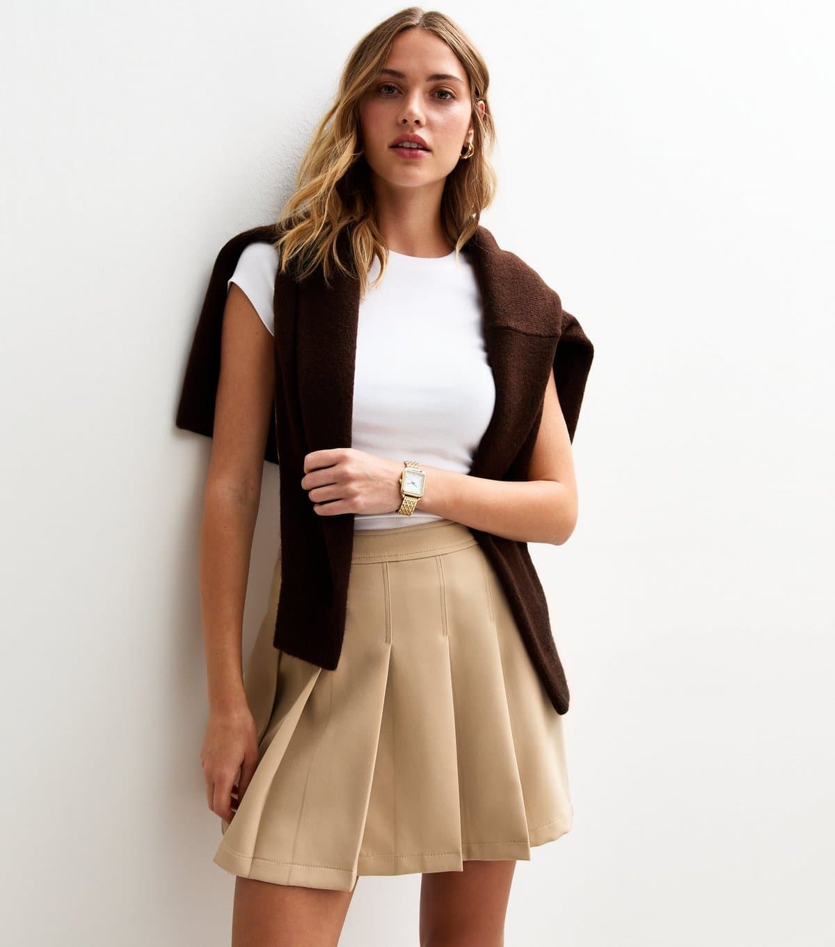 New Look Women's Camel Pleated Mini Skirt New Look