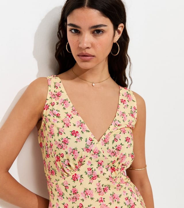 New Look Women's Yellow Floral Print V-Neck Bias Cut Midi Dress New Look - 3