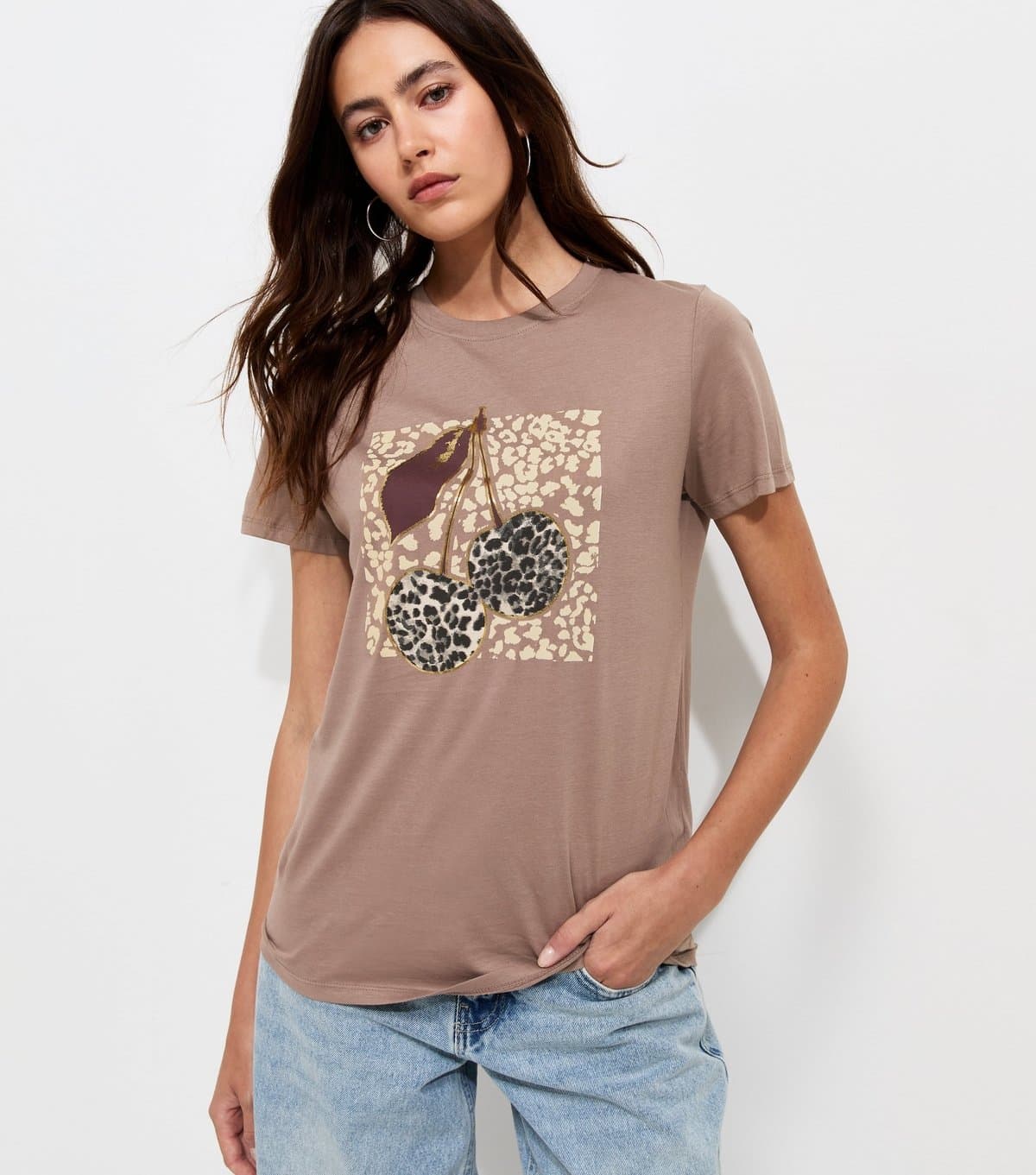 New Look Women's Light Brown Cotton Foil Cherry Relaxed T-Shirt New Look