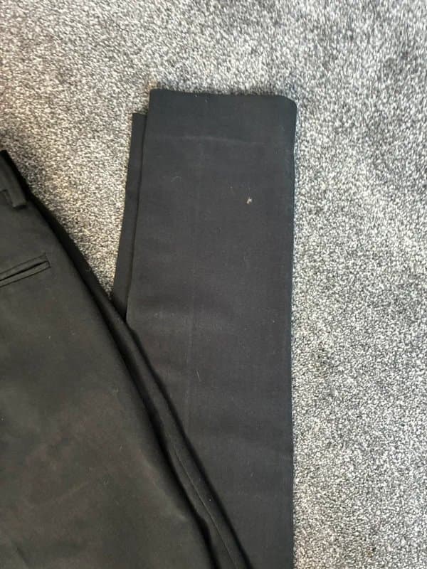 ASOS Design Official ASOS Design Black Suit Trousers - Slim Fit - W30 L32