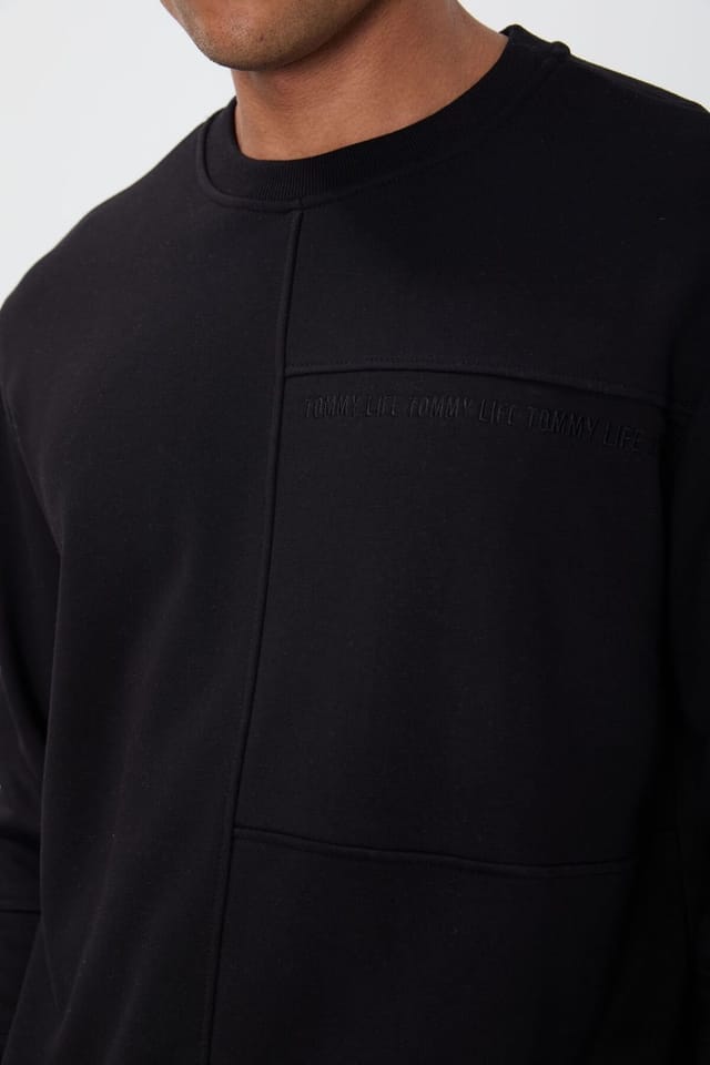 Tommy Life Tommy Life Men's Solid Crew Neck Sweatshirt in Black - 3