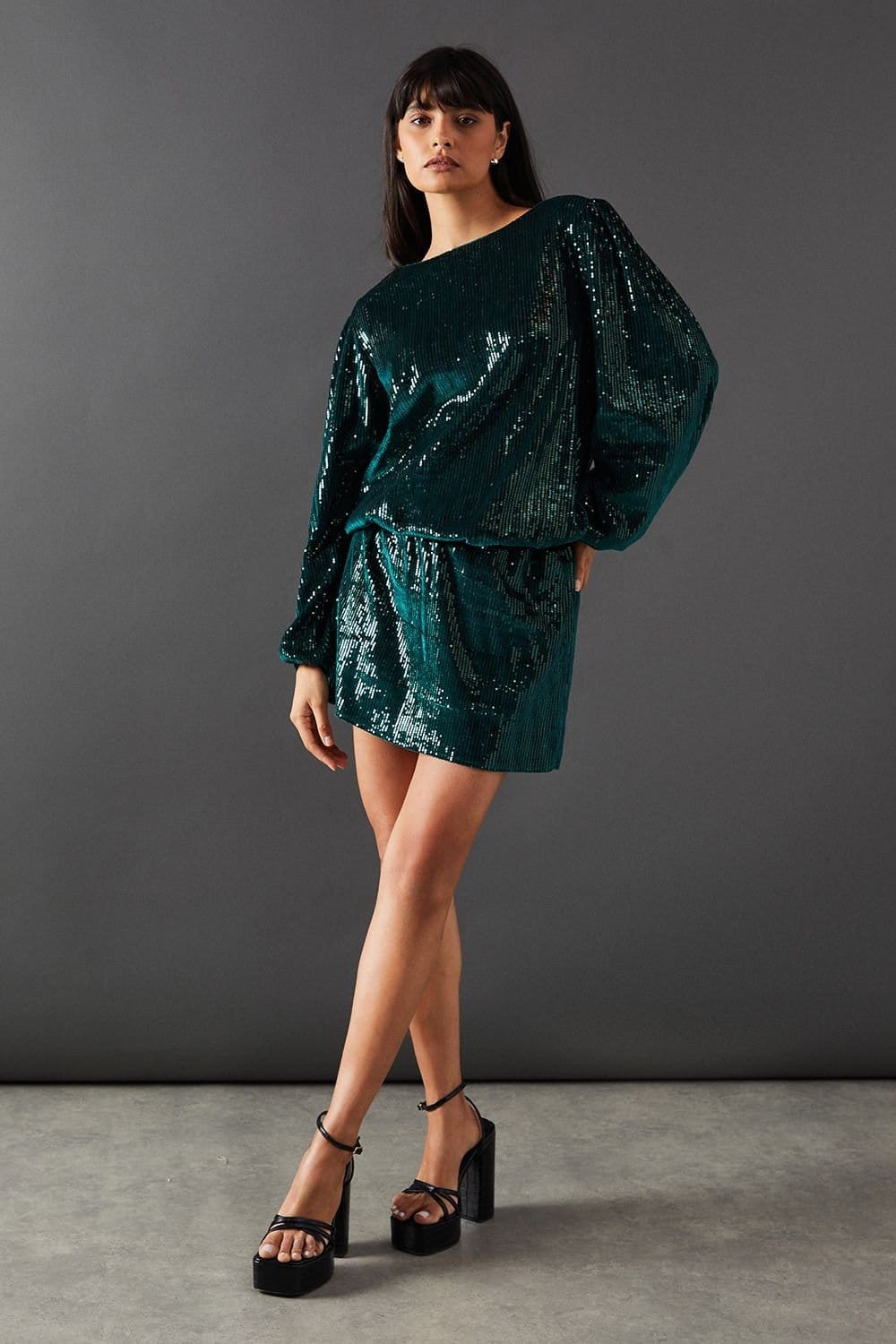 Warehouse Warehouse Women's Velvet Sequin Blouson Long Sleeve Mini Dress in Green - 4