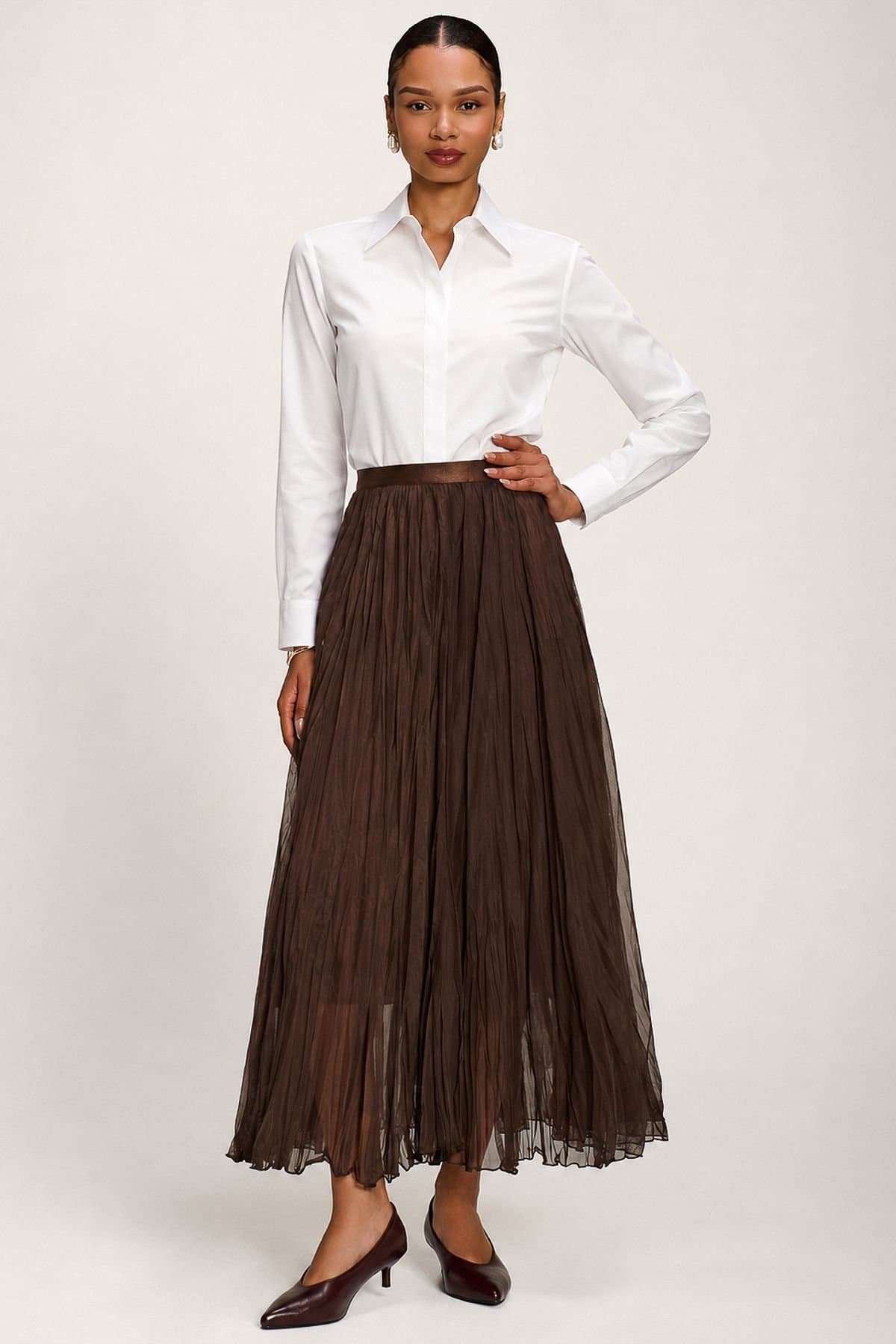 Jolie Moi Jolie Moi Women's Plain Crinkle Mesh Maxi Skirt in Dark Brown
