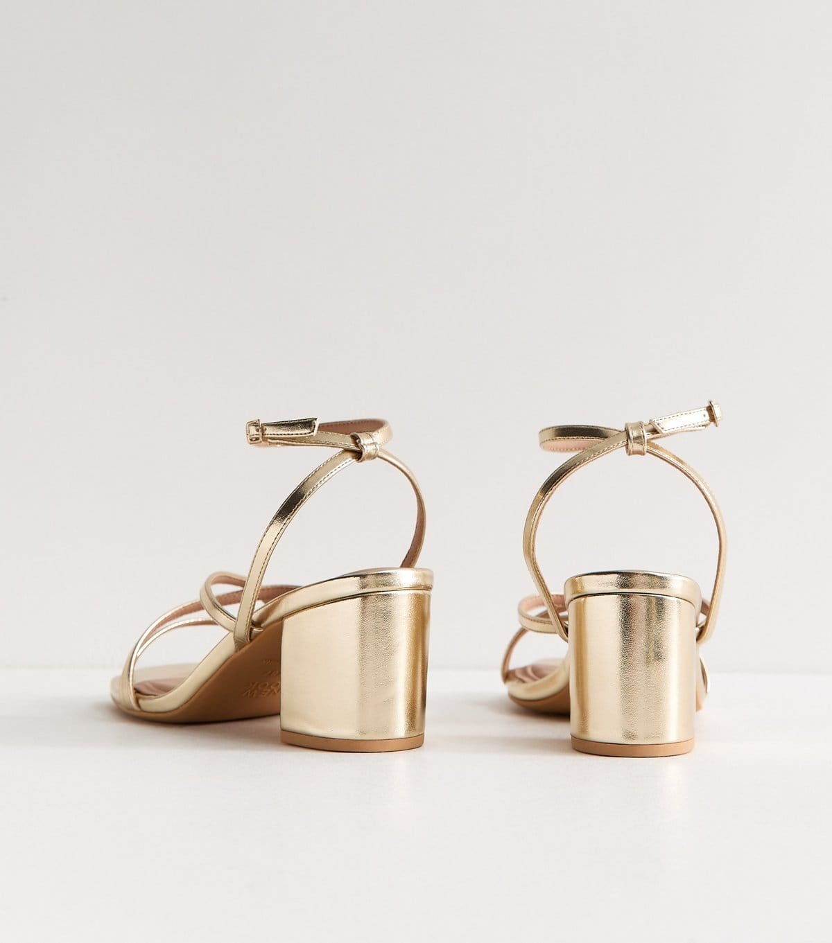 New Look Women's Extra Wide Fit Gold Block Heel Multi Strap Sandals New Look - 4