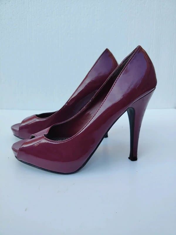 New Look New Look Burgundy Patent Heels UK 5 | Peep Toe Stiletto Pumps | Wine Red Party Evening Shoes