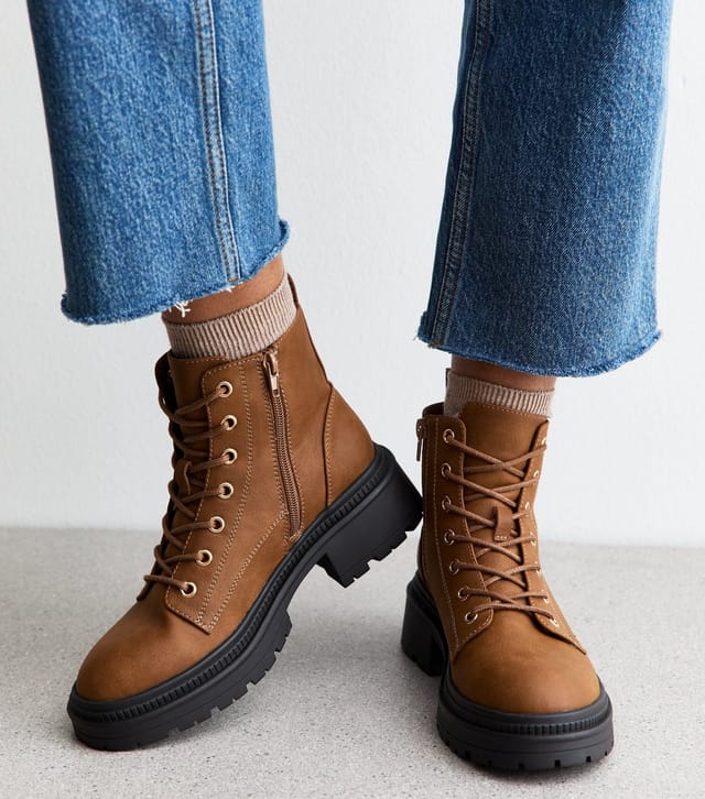 New Look Women's Tan Faux Leather Lace Up Ankle Boots New Look - 2