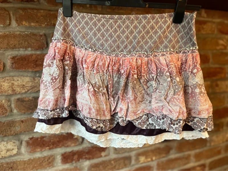 Bershka Bershka Rara mini skirt broderie floral size 12 large
