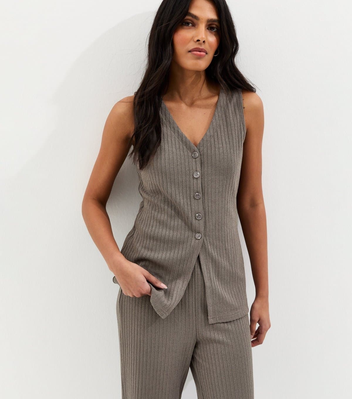 New Look Women's Mink Soft Touch V Neck Waistcoat New Look