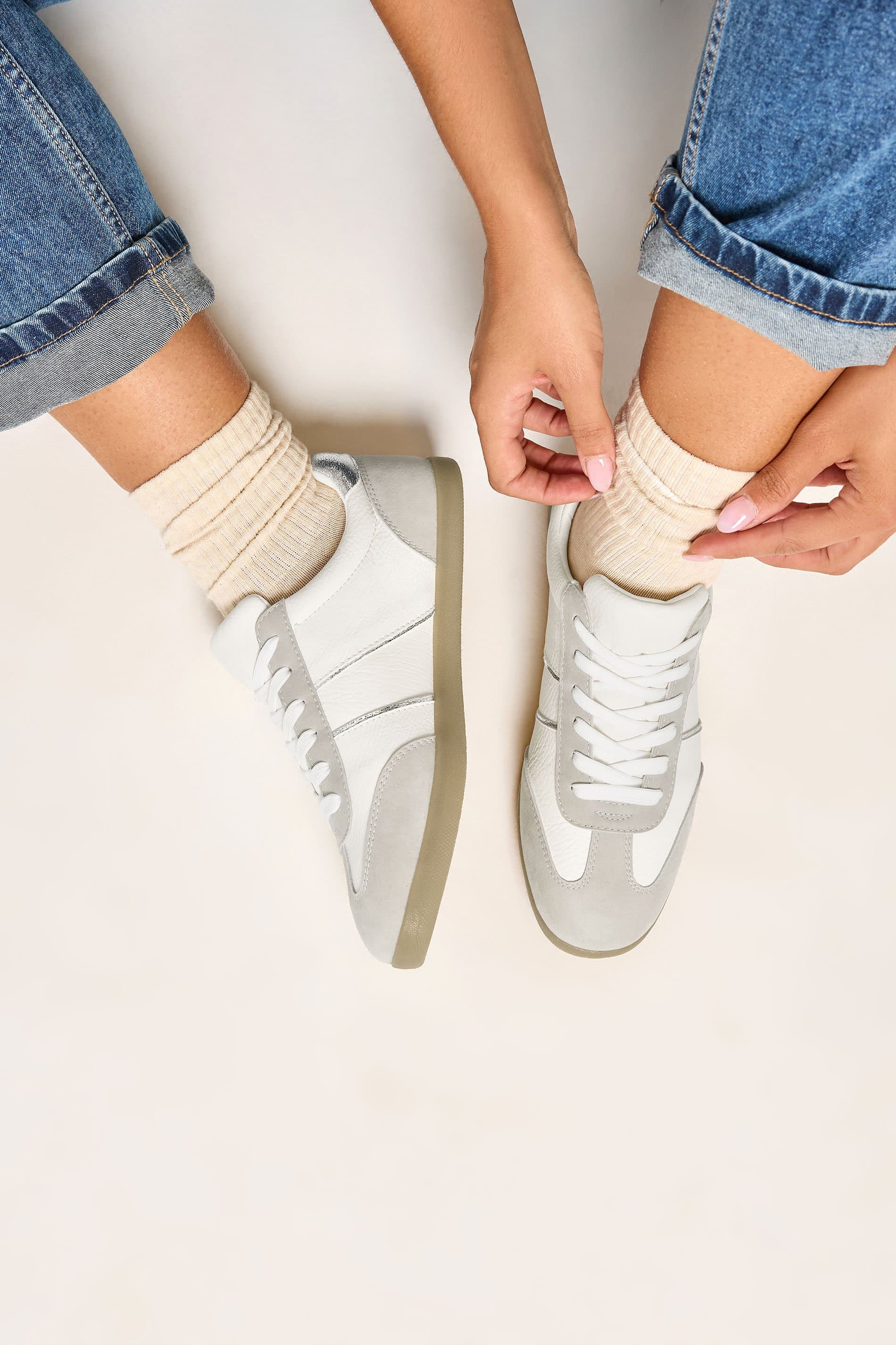 Yours White Side Stripe Gum Sole Trainers In Wide E Fit