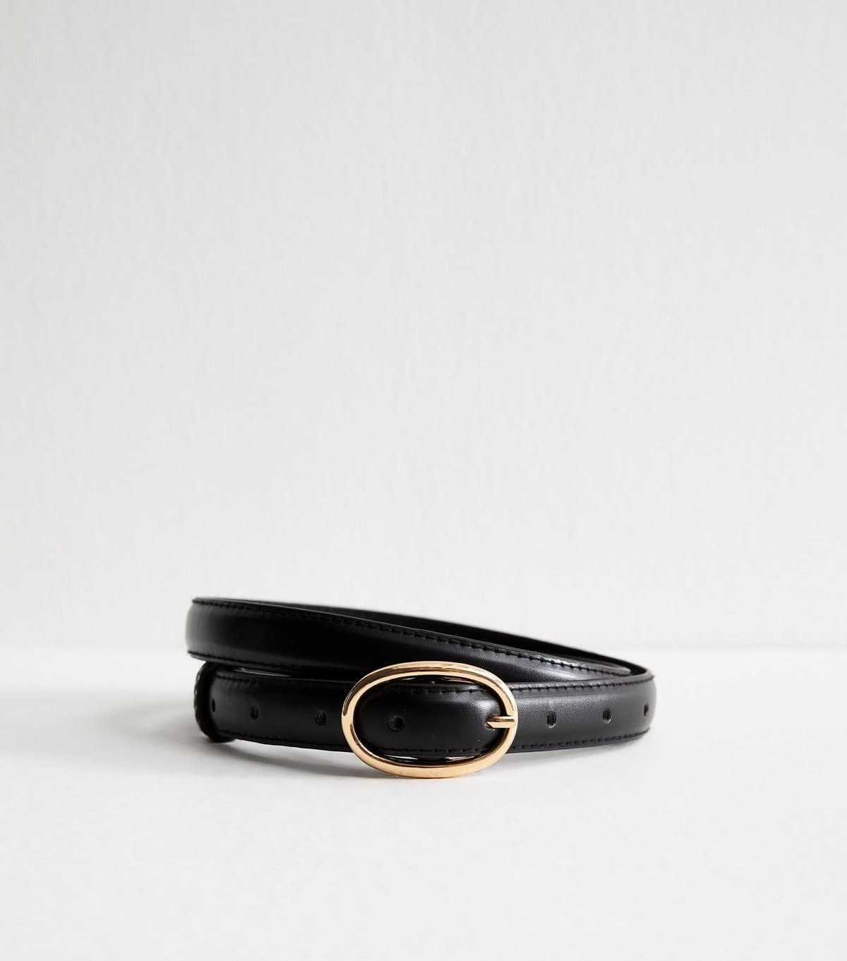 New Look New Look Black Oval Buckle Faux Leather Belt