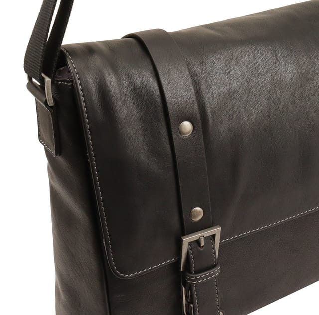 Paul Costelloe Paul Costelloe Men's Alexander Manbag in Black - 2