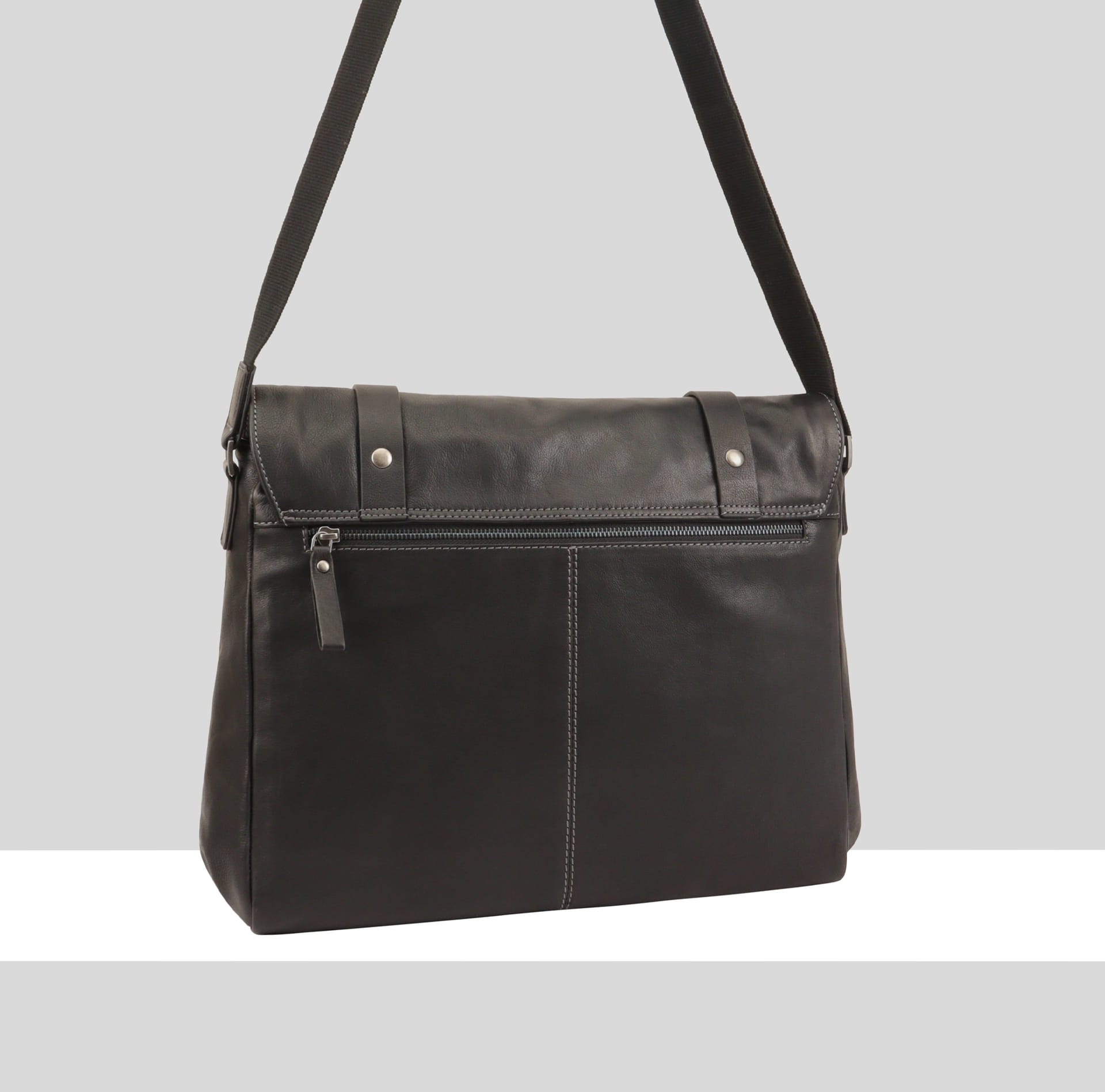 Paul Costelloe Paul Costelloe Men's Alexander Manbag in Black - 4