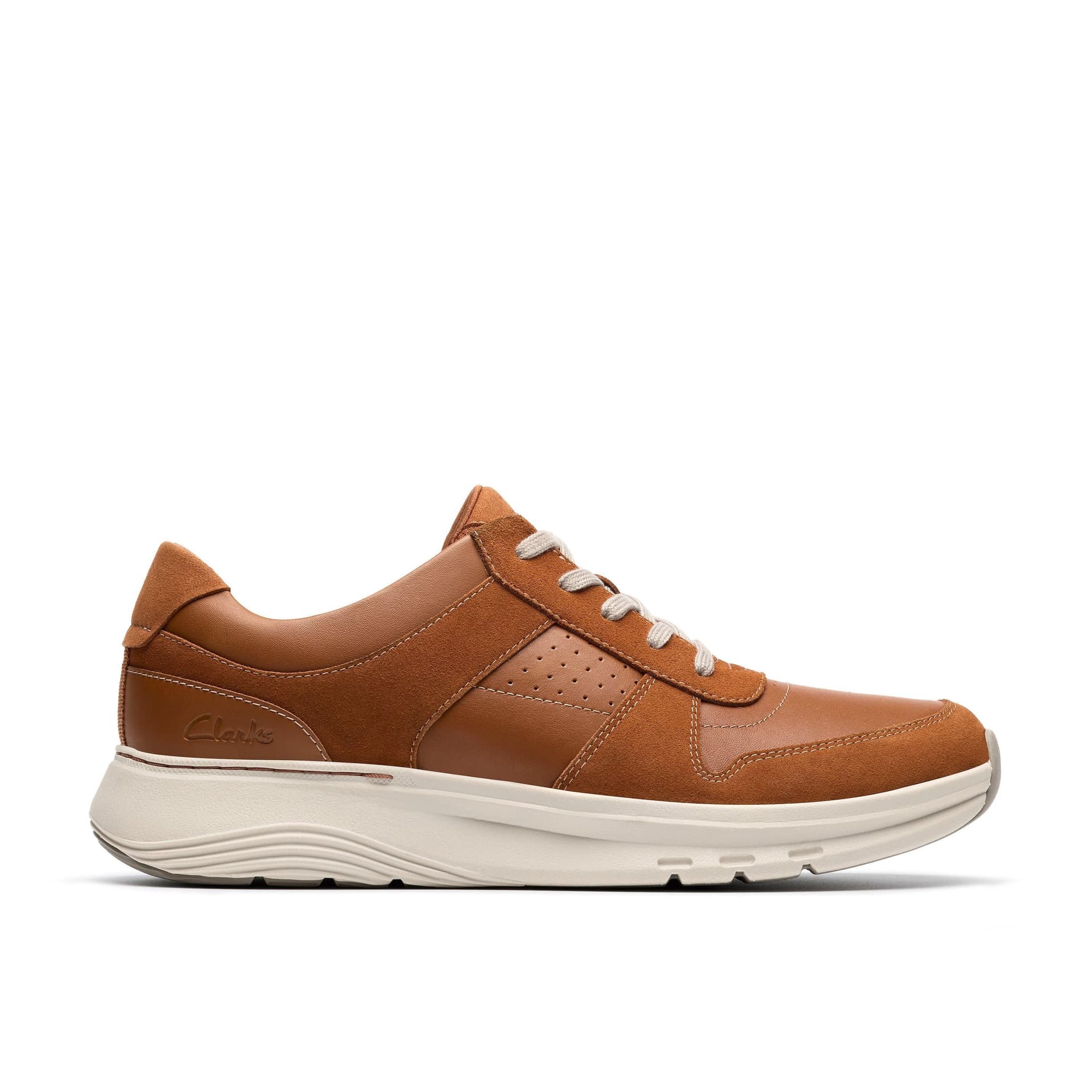 Clarks Clarks Men's Motion Trek Go Tan Combination Shoes in Brown