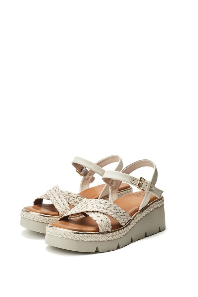 Moda In Pelle Moda In Pelle Women's 'Keroya' Leather Sandals in Off-White - 3