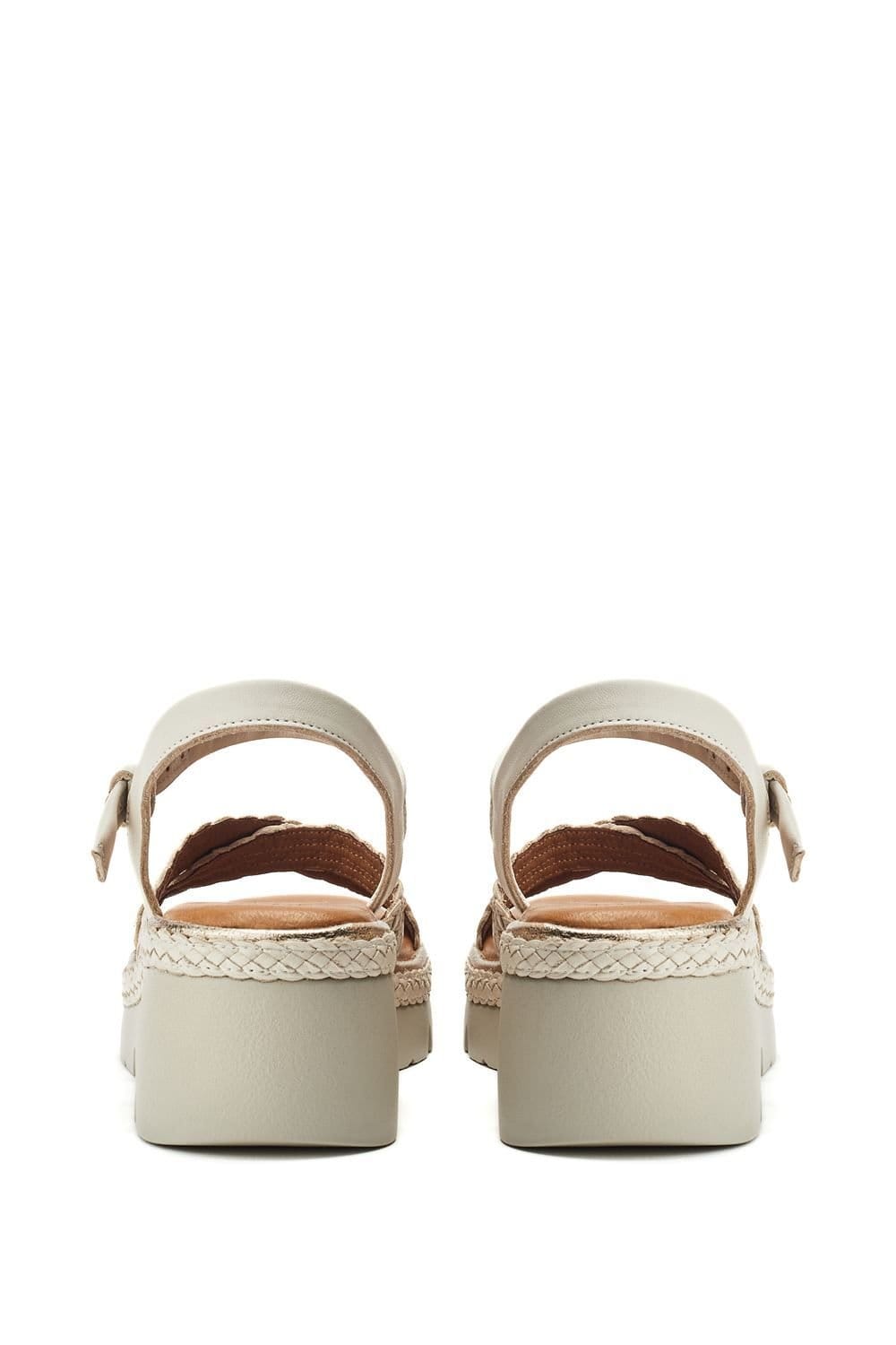 Moda In Pelle Moda In Pelle Women's 'Keroya' Leather Sandals in Off-White - 4