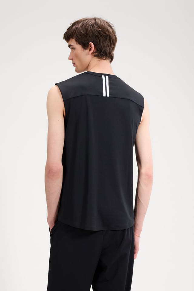 Ellesse Ellesse Men's Olios Vest in Black - 2