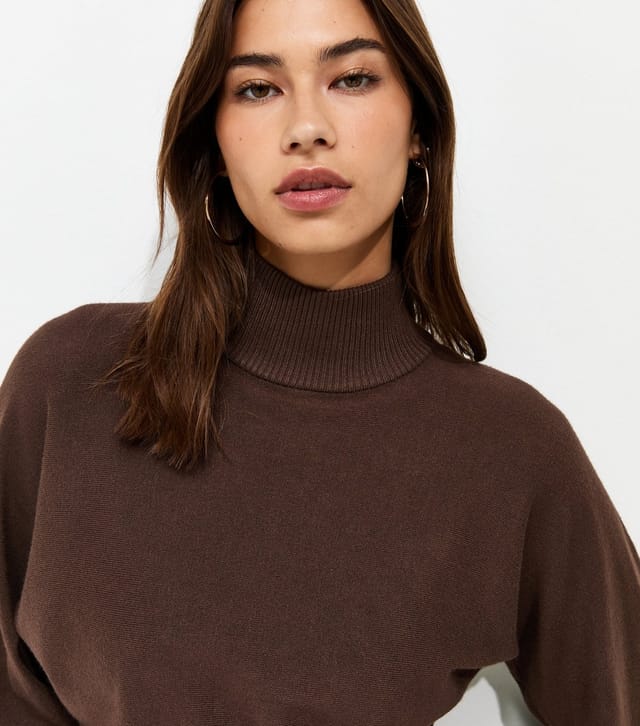 New Look Women's Dark Brown High Neck Batwing Sleeve Knitted Jumper New Look - 2