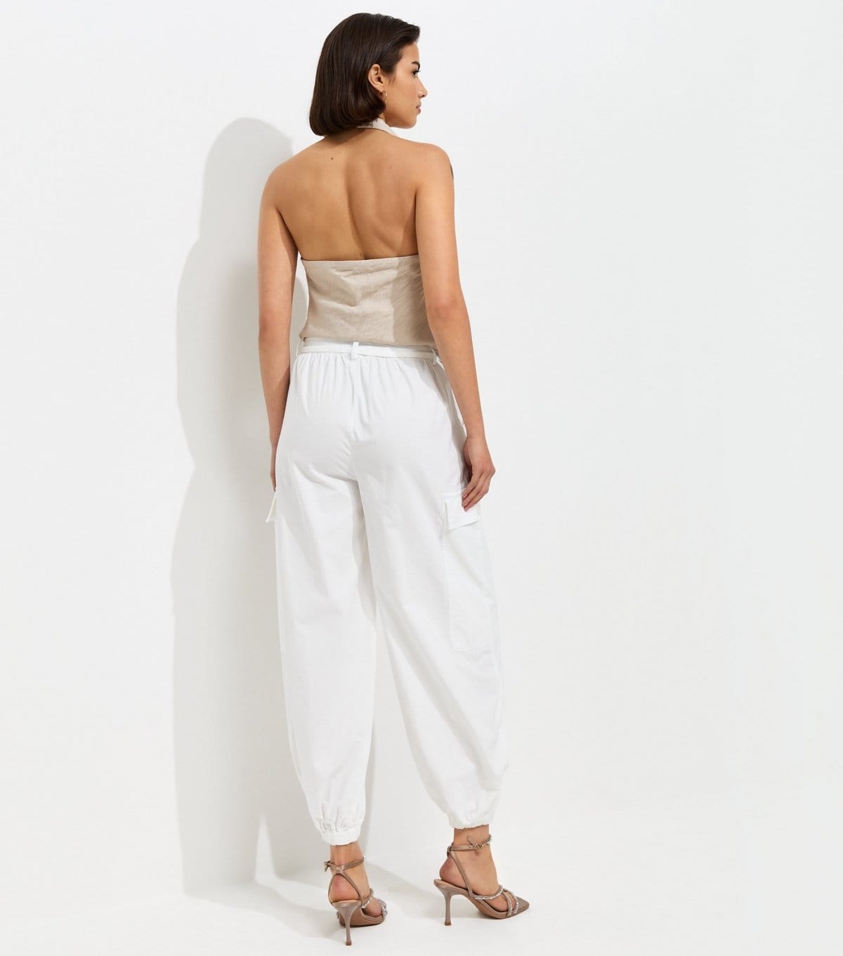 New Look Women's Off White Cotton Tapered Cargo Trousers New Look - 4