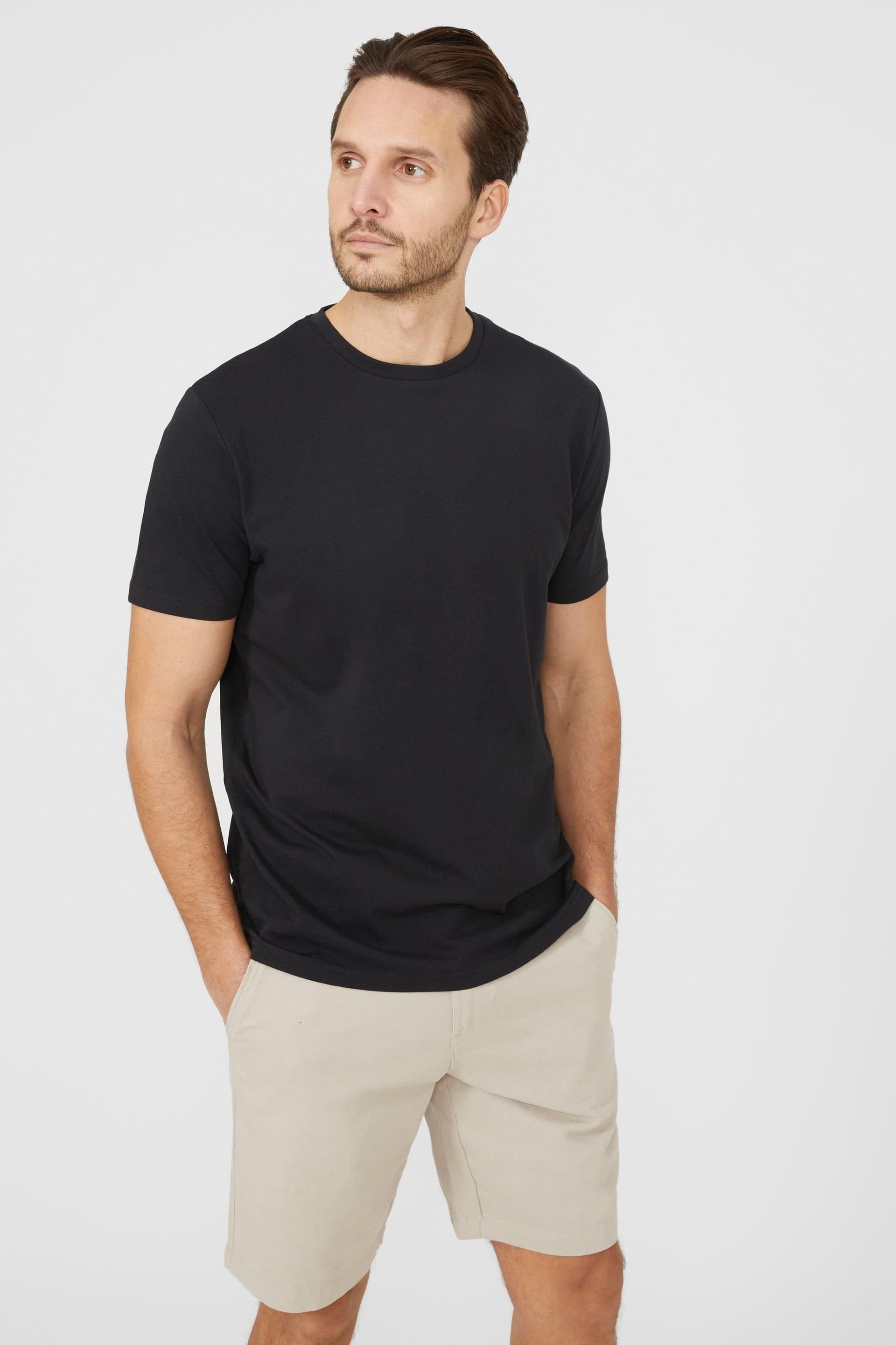 Maine Maine Men's Black Cotton Crew Neck T-shirt