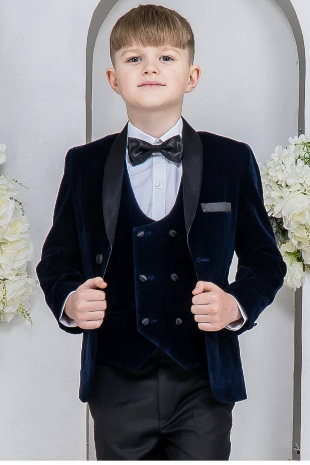 Vivaki Vivaki Men's 5 Piece Navy Velvet Tuxedo Suit - 1