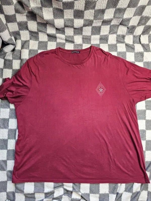 ASOS ASOS Friend or Faux 5xl print t-shirt tee