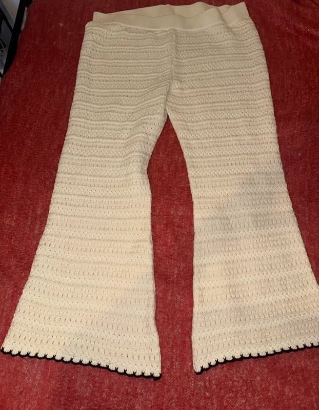 ASOS Design Boho Crochet Knit Flares - Cream & Black - Size 2XL