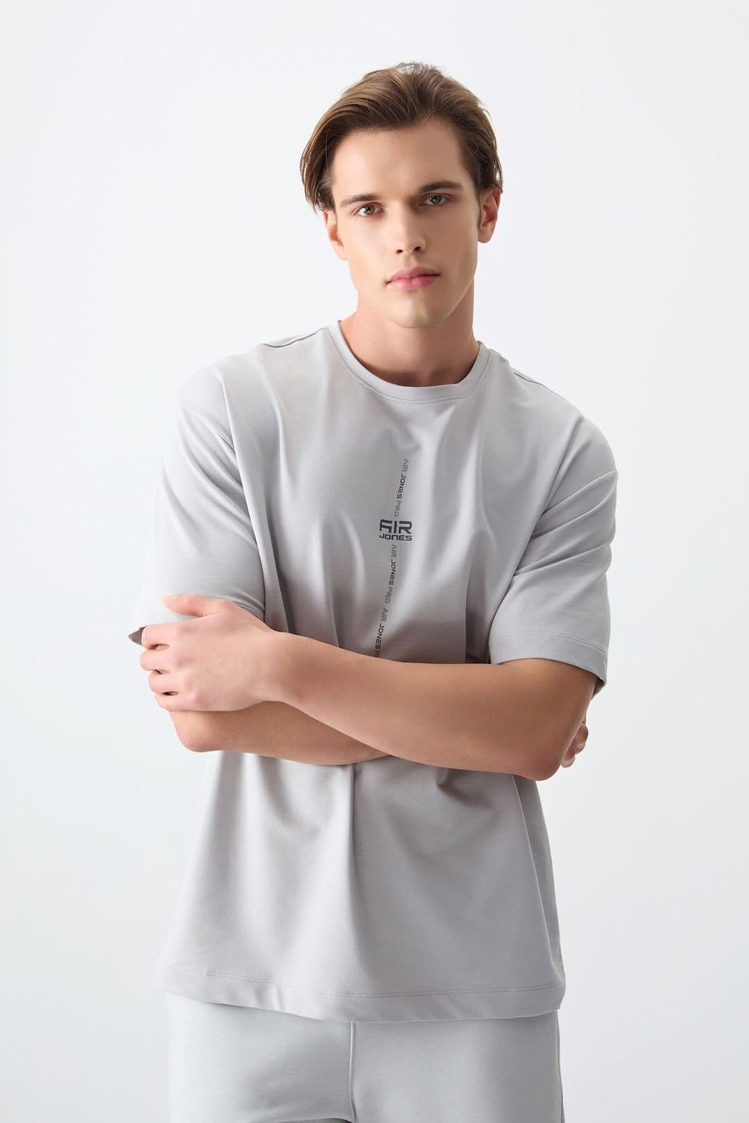 Tommy Life Tommy Life Men's Oversized Printed Crew Neck T-Shirt in Light Grey - 4