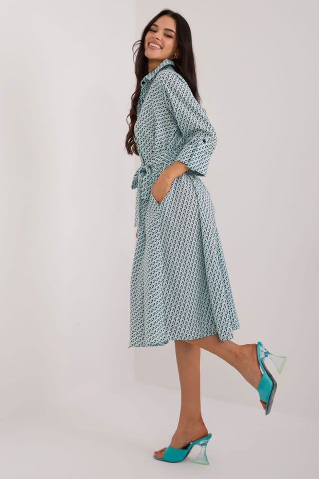 Love Lace Love Lace Women's Midi Flared Shirt Dress with Pockets in Green - 2