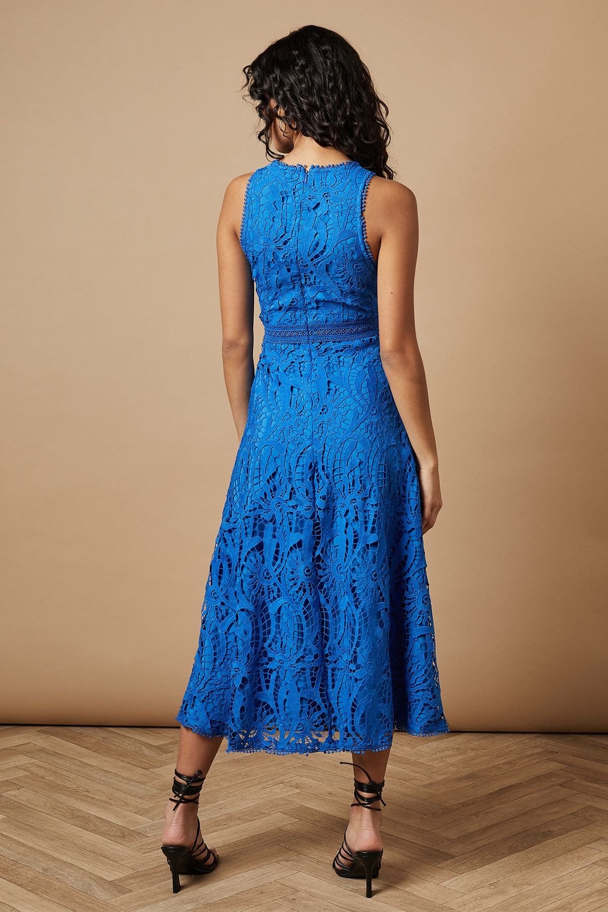 Oasis Oasis Women's Petite Lace Halterneck Dress in Blue - 4