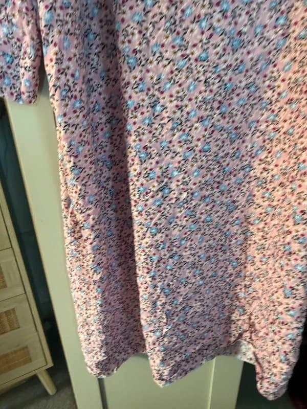 Al Reem Pink Floral Saudi Salah Prayer Dress