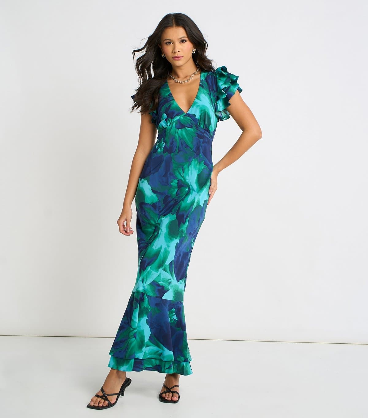 Gini London Women's Green Floral Print Maxi Dress Gini London New Look