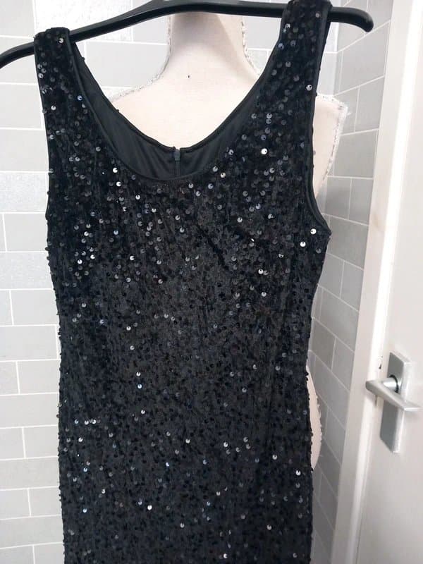 tiktok viral Black velvet sequin dress size M uk 10/12