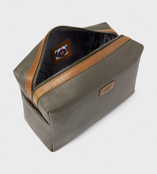 OSPREY LONDON OSPREY LONDON Men's The Large Grantham Waxed Canvas & Leather Washbag in Khaki - 3