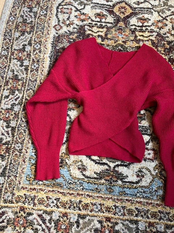 RED Gorgeous burgundy red wrap over cinched waist jumper