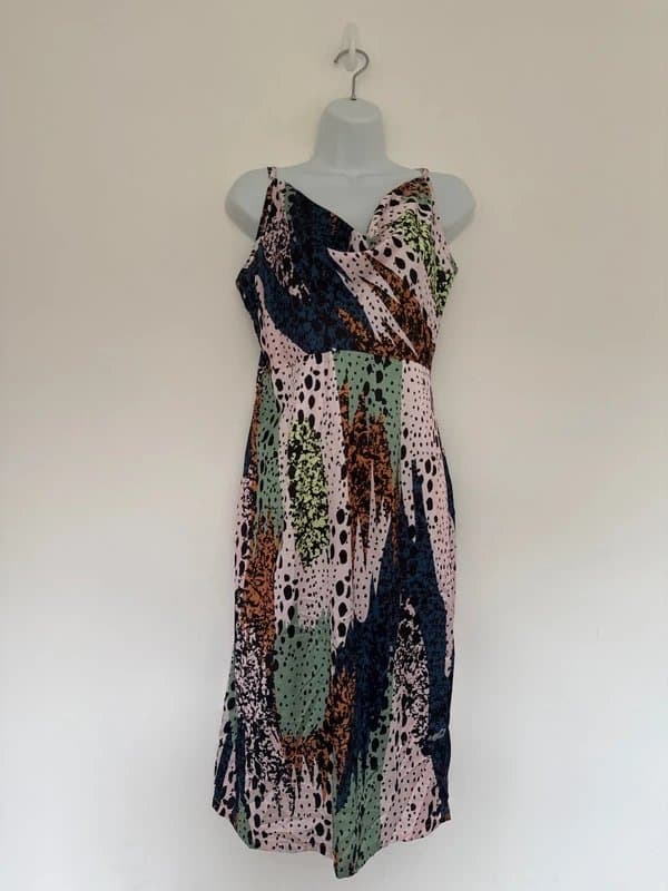 Never Fully Dressed (Shop Floor) Never Fully Dressed Cowl Neck - size medium