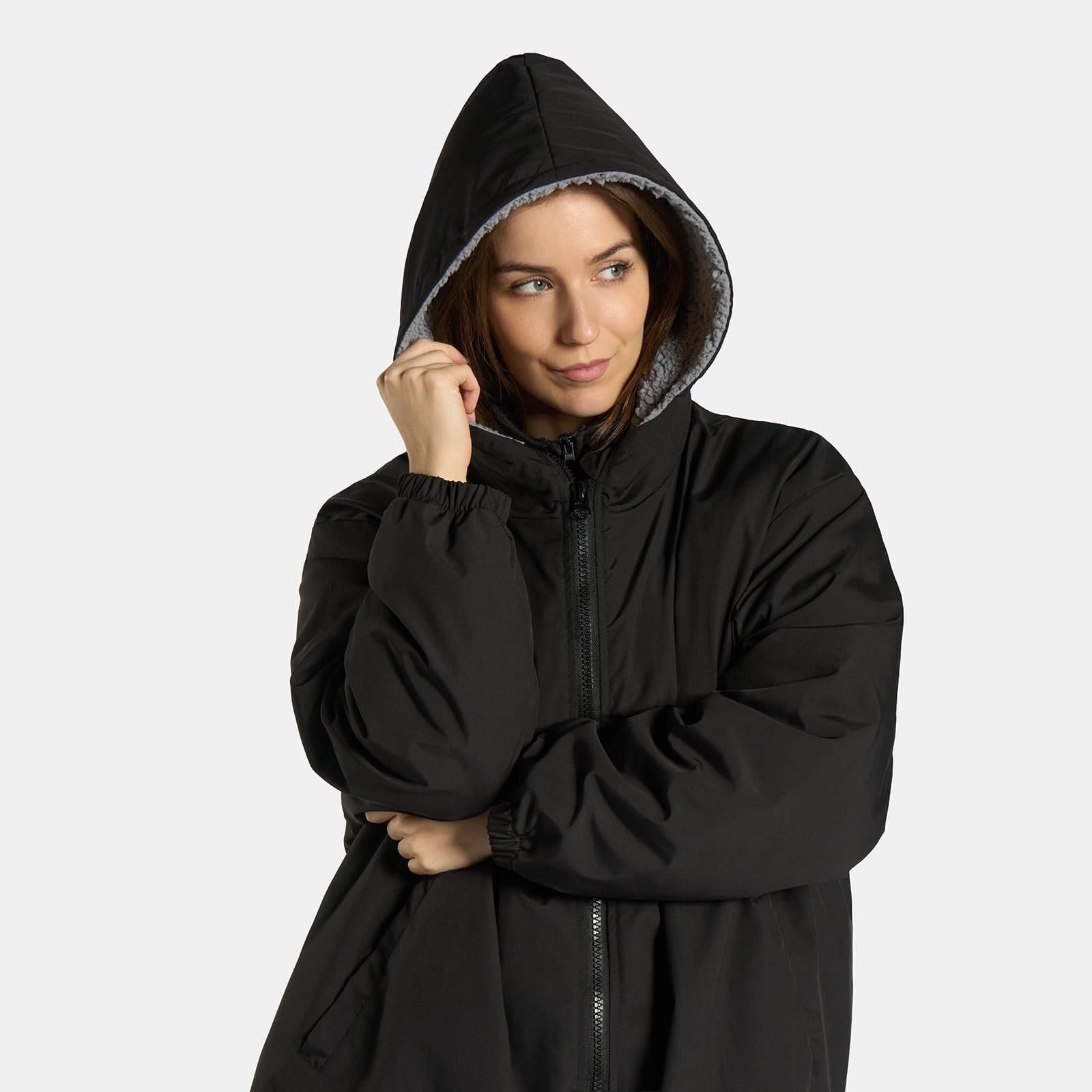 OHS OHS Women's 2 Piece Plain Changing Robe & Full-Zip Teddy Fleece Co-Ord Set in Black - 4