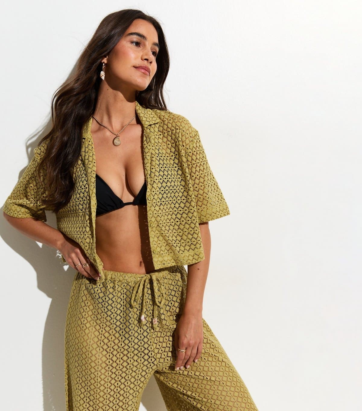 New Look Women's Green Crochet Knit Cropped Shirt New Look