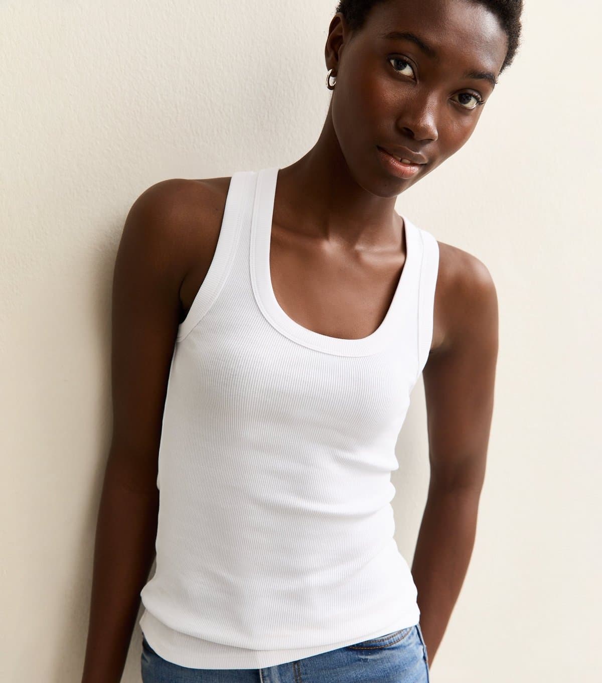 New Look Women's Tall White Ribbed Scoop Neck Vest New Look