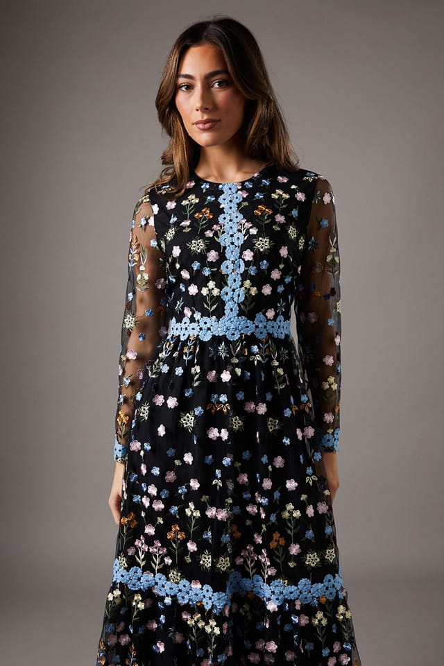 Coast Coast Women's Embroidered Floral Midi Dress in Black - 2