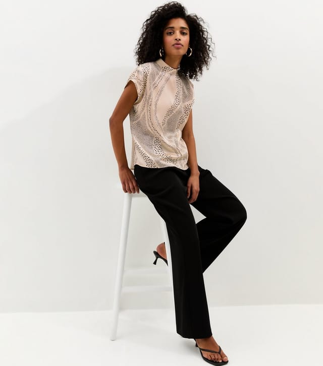 New Look Women's Cream Satin Swirly Print High Neck Blouse New Look - 3