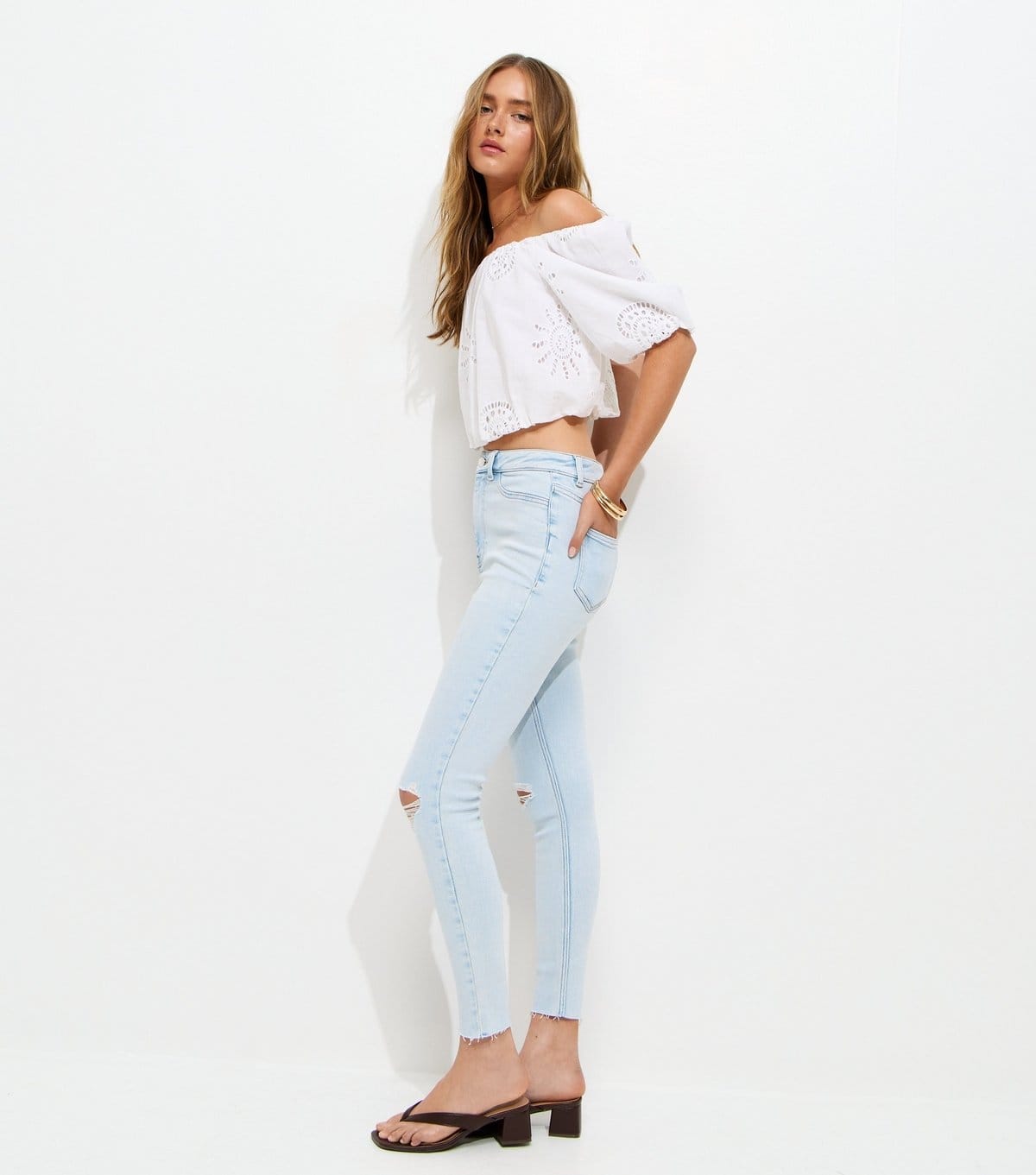 New Look Women's Light Blue Hallie Ripped Skinny Jeans New Look - 4