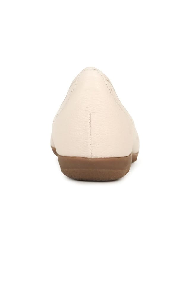 Gabor Gabor Women's 'Ruffle' Casual Shoes in Cream - 2