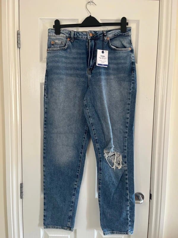 New Look New look size 12 ripped mom ankle grazer jeans